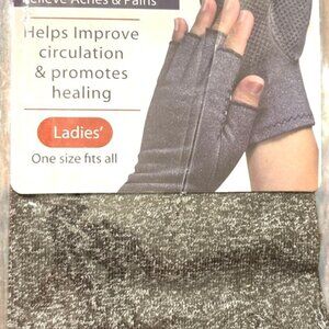 Womens Compression Gloves With Grips One Size Fits Most Promotes Circulation